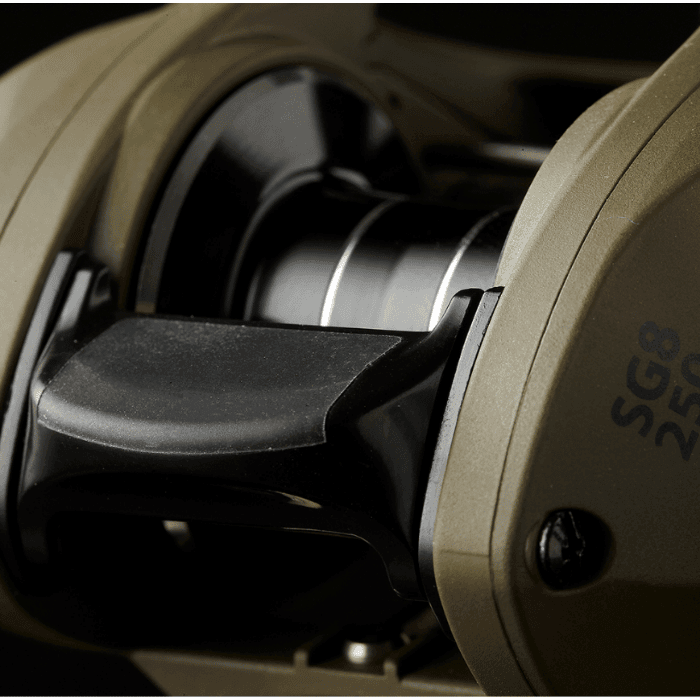 Savage Gear SG8 BC 250 LH 8,1.1 8 Savage Gear SG8 BC 250 LH 8,1.1 – Bild 6