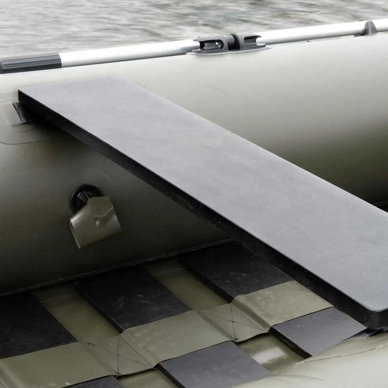 Fox EOS 300 Boat 7 Fox EOS 300 Boat – Bild 5