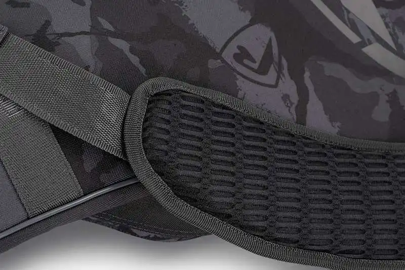 Fox Rage Voyager Camo Hard Rod Sleeve Triple 1,45 Meter – Bild 5