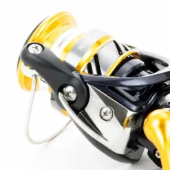 Daiwa 19 Revros LT 2000 -Angeln Verkaufsgeschäft revros 2500 lt detail spulehJYVU4vNYhriT 1280x1280